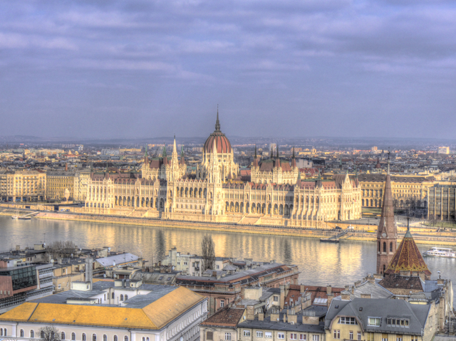 _1000352_3_4_tonemapped