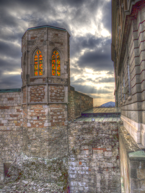 _1000452_3_4_tonemapped
