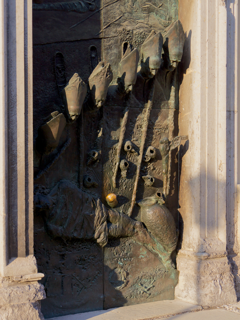 CathedralDoor