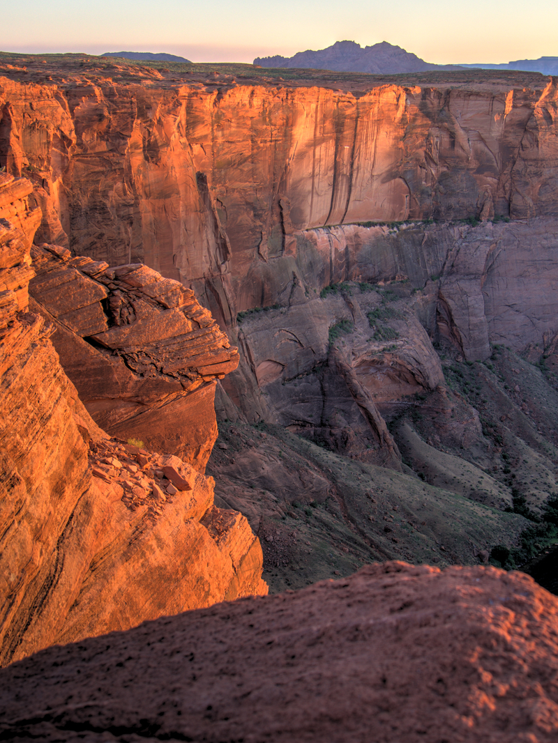 HorseshoeBendWall