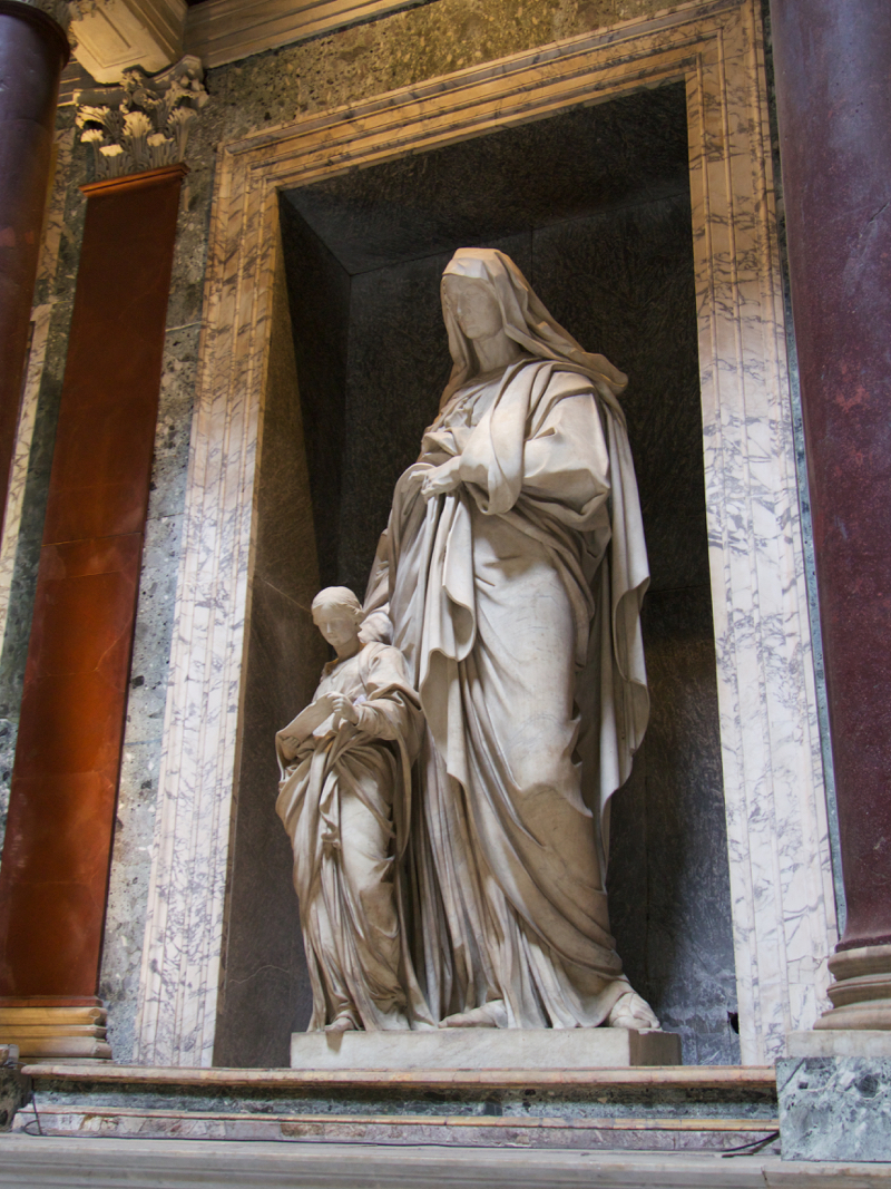 PantheonStatue2